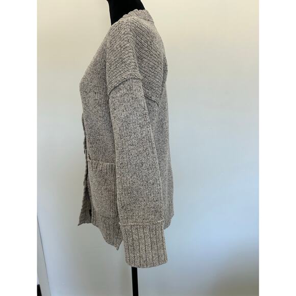 Abercrombie & Fitch Knit Cardigan, Buttons, Pockets, Oversized, Size XS - Picture 3 of 9